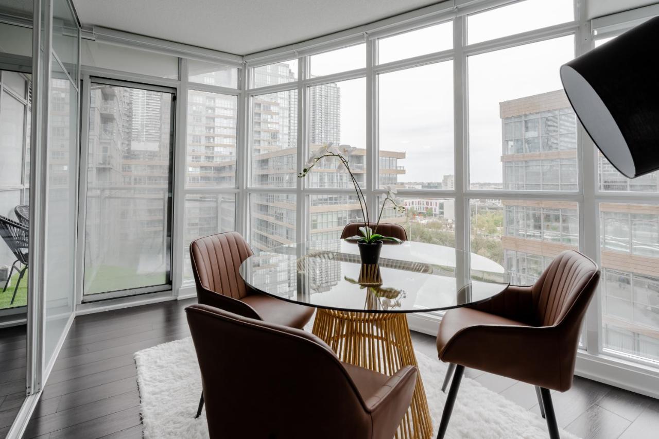 The Perfect Getaway Apartment Toronto Exterior foto