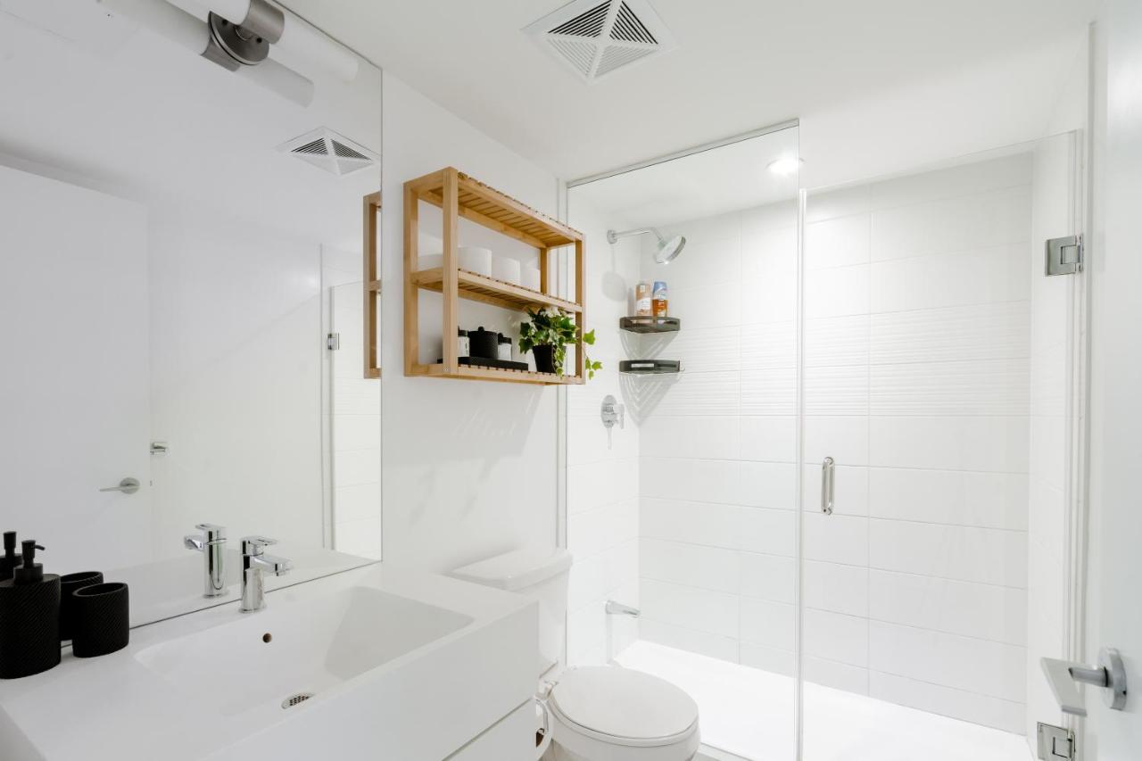 The Perfect Getaway Apartment Toronto Exterior foto